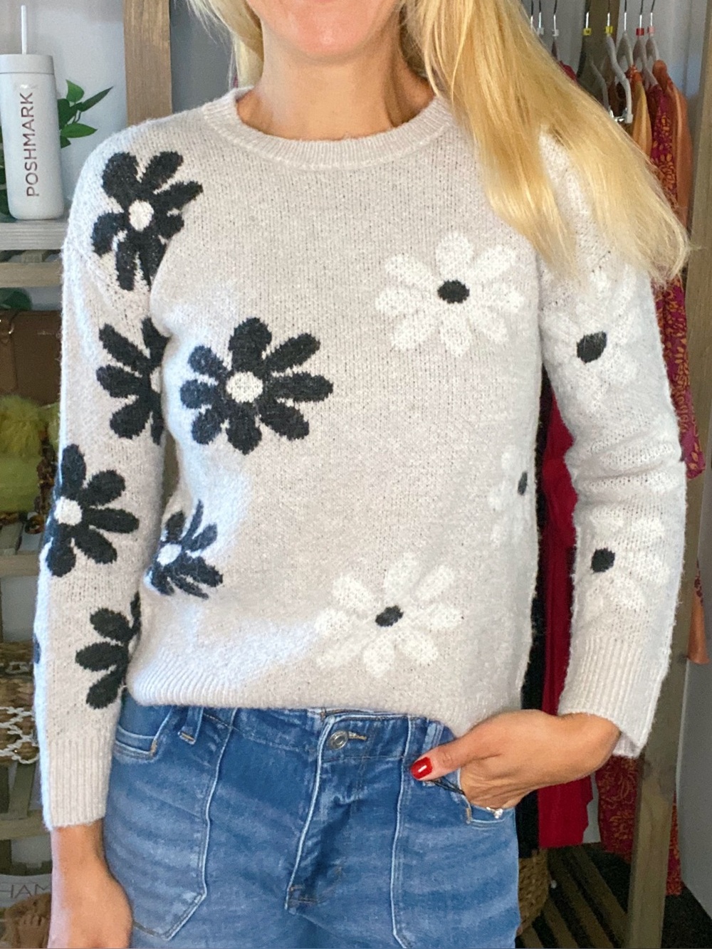 TRUTH Cozy Floral Crewneck Sweater - Light Gray with Black & White Flowers! 🤍